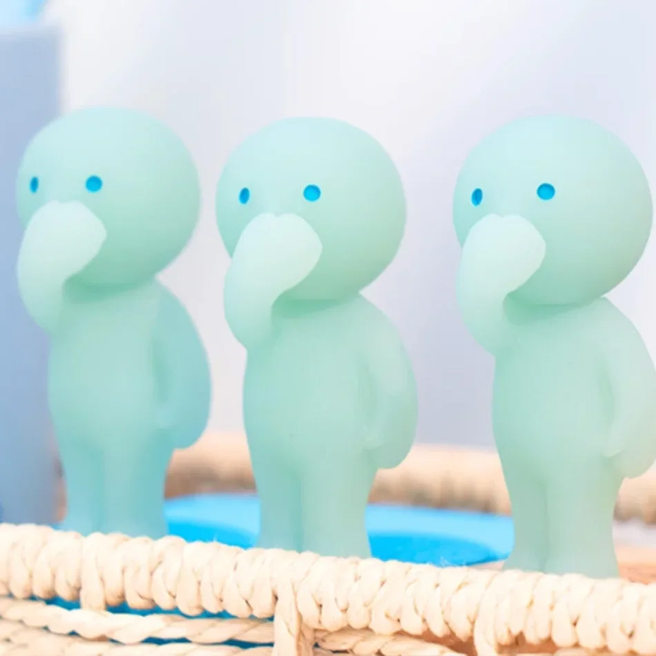 Glow In The Dark Mini Figure S - Yoga Fitness Tva 评论和价格